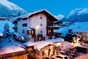 Hotel Walserhof**** Klosters - Front-Office